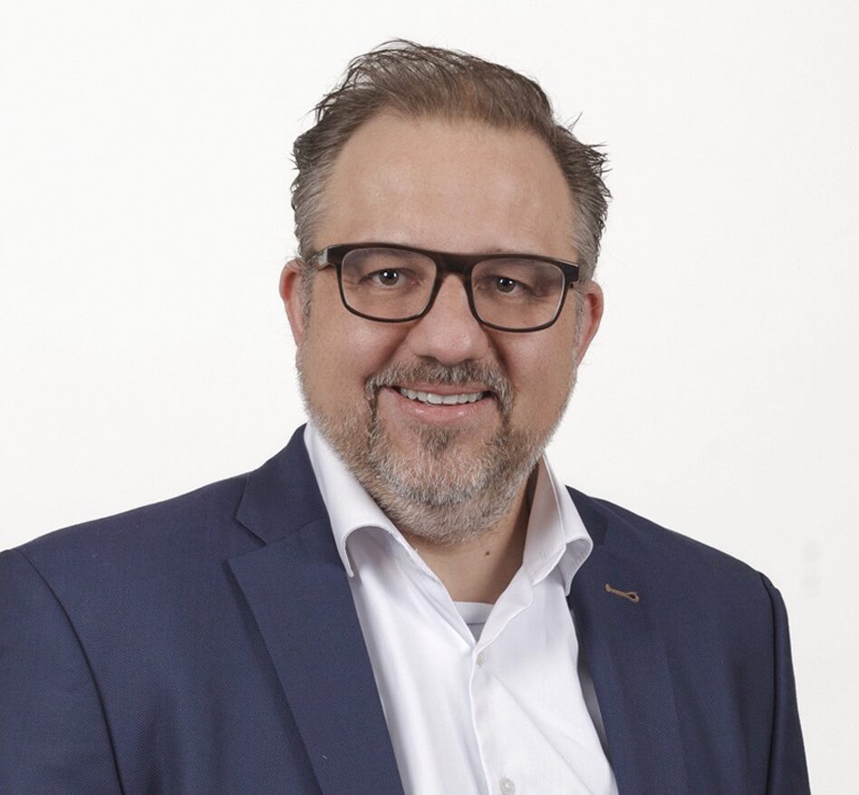 Speaker Sebastian Zebbities